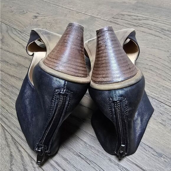 Gidigio Italy Italian Leather Peep Toe Shootie Sandal in Black - Picture 7 of 9